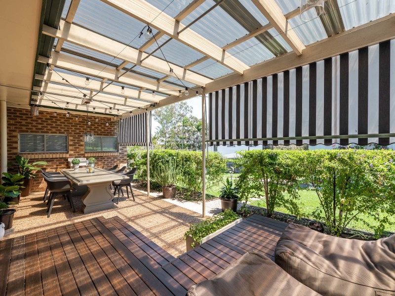 9 Tudor Place, Biggera Waters QLD 4216