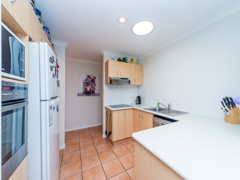 30 Tiger Drive, Arundel QLD 4214