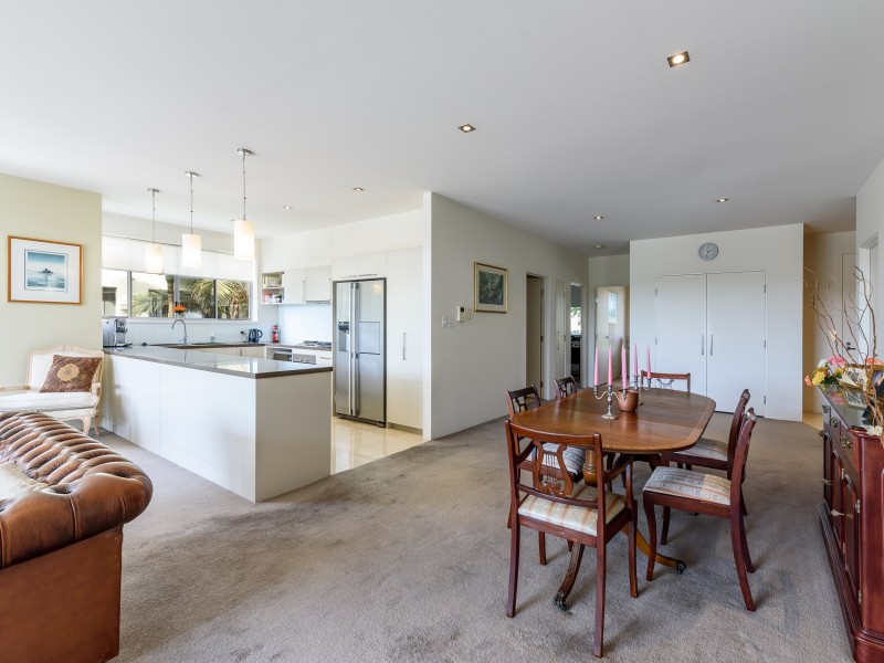 228/3 Pendraat Parade, Hope Island QLD 4212