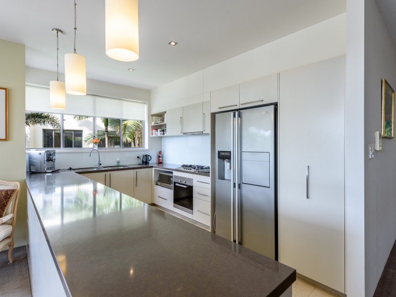 228/3 Pendraat Parade, Hope Island QLD 4212