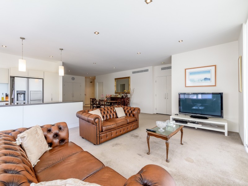 228/3 Pendraat Parade, Hope Island QLD 4212