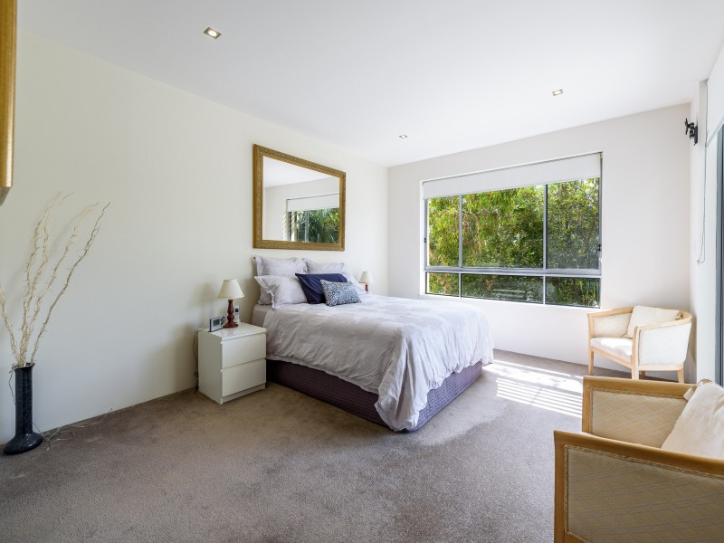 228/3 Pendraat Parade, Hope Island QLD 4212