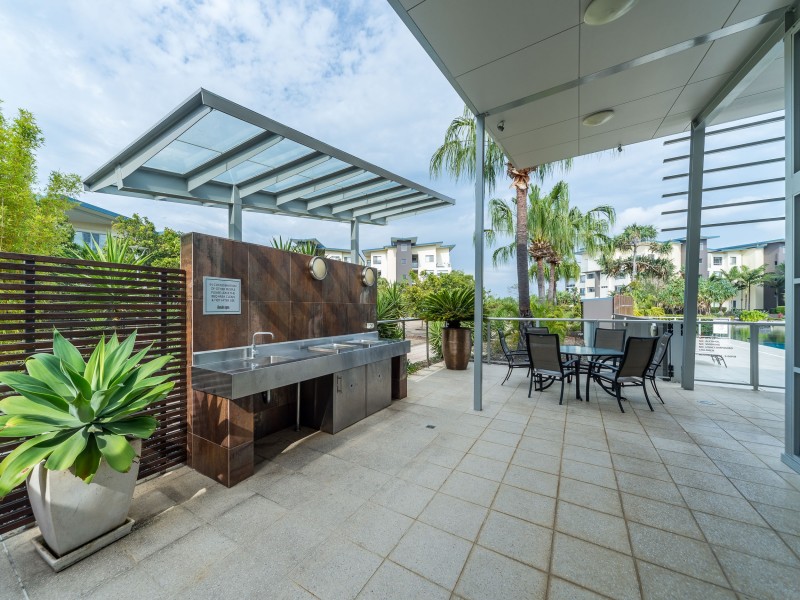 228/3 Pendraat Parade, Hope Island QLD 4212