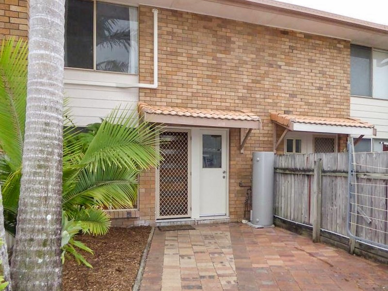 15/81 Olsen Avenue, Labrador QLD 4215