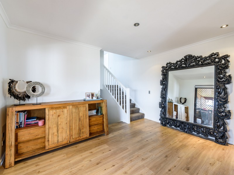 50 Ridgevale Drive, Helensvale QLD 4212