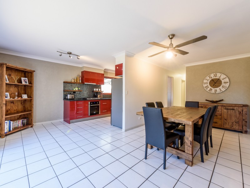 86 Jacaranda Avenue, Hollywell QLD 4216