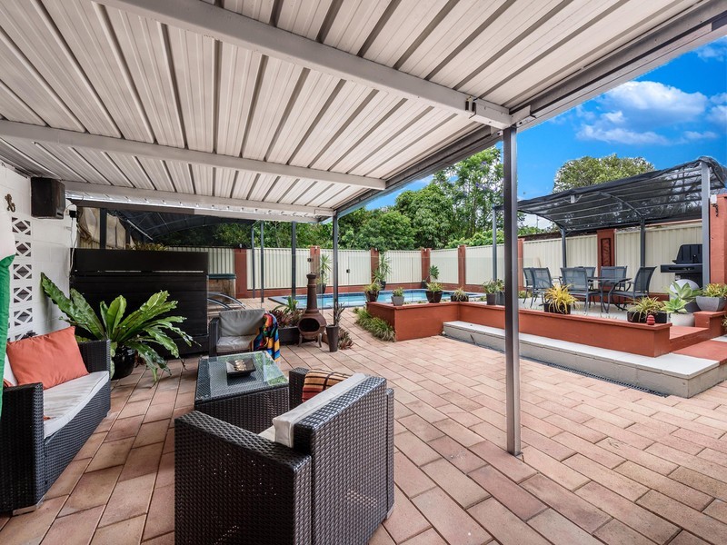 10 Willow Street, Biggera Waters QLD 4216