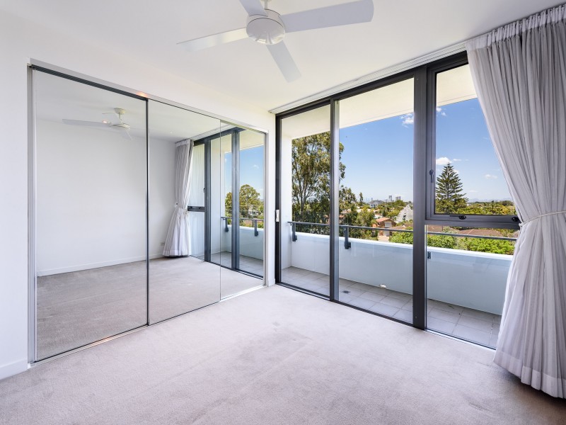 3404/323 Bayview Street, Hollywell QLD 4216