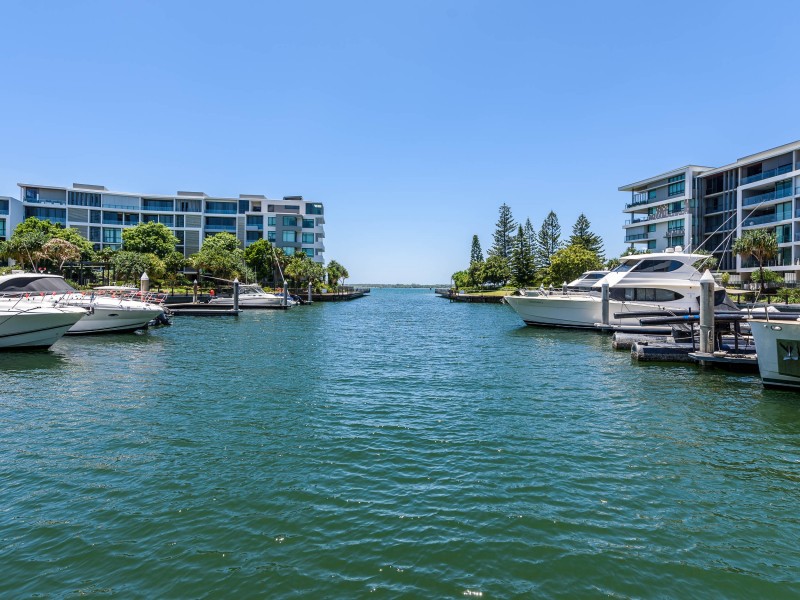 3404/323 Bayview Street, Hollywell QLD 4216