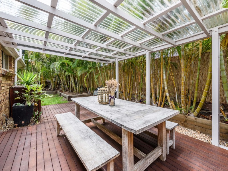 2/20 Illusion Court, Oxenford QLD 4210