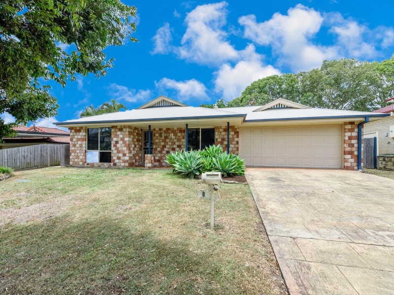 8 Tandanus Court, Oxenford QLD 4210