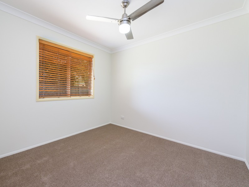 8 Tandanus Court, Oxenford QLD 4210