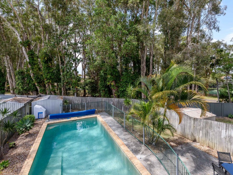 15 Tallara Street, Coombabah QLD 4216