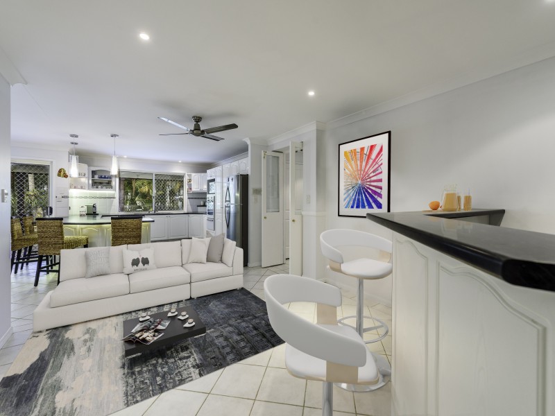 3 Moonda Court, Helensvale QLD 4212