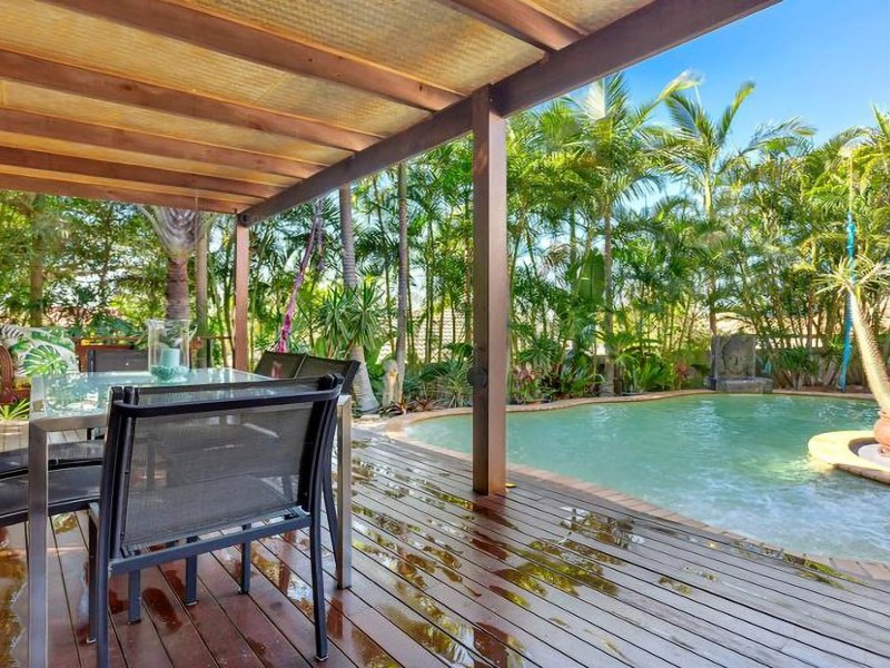 3 Moonda Court, Helensvale QLD 4212