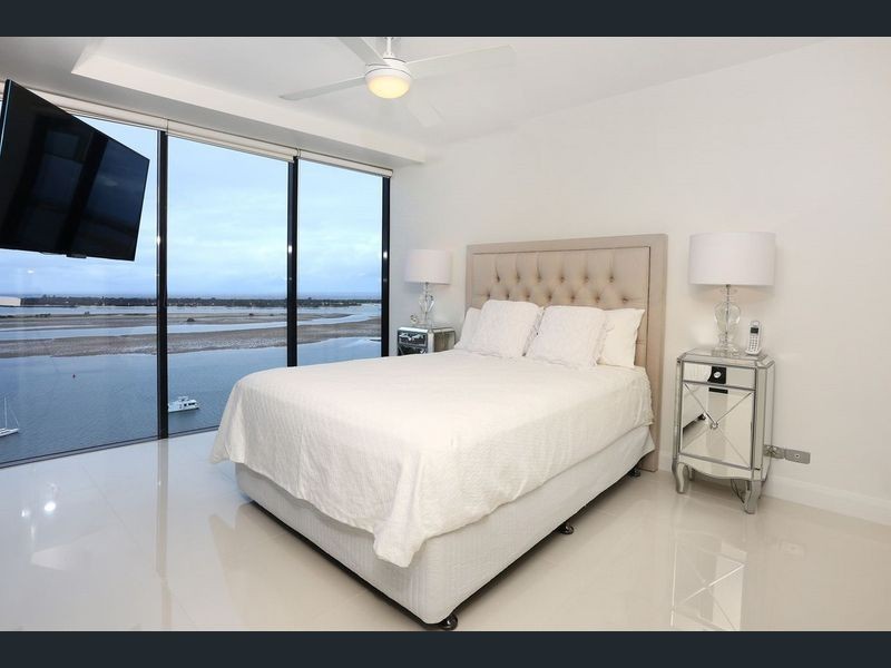 1502/230 Marine Parade, Labrador QLD 4215