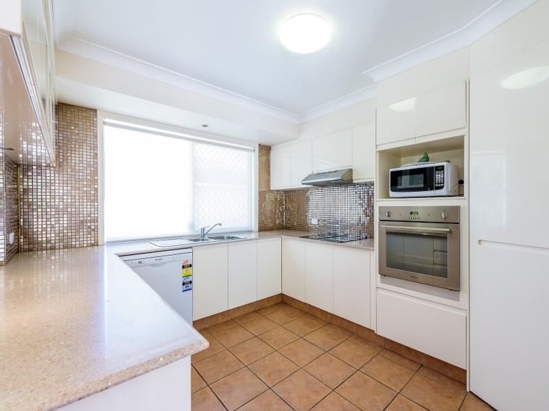 101 Henry Cotton Drive, Parkwood QLD 4214