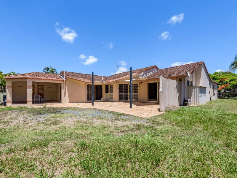 101 Henry Cotton Drive, Parkwood QLD 4214