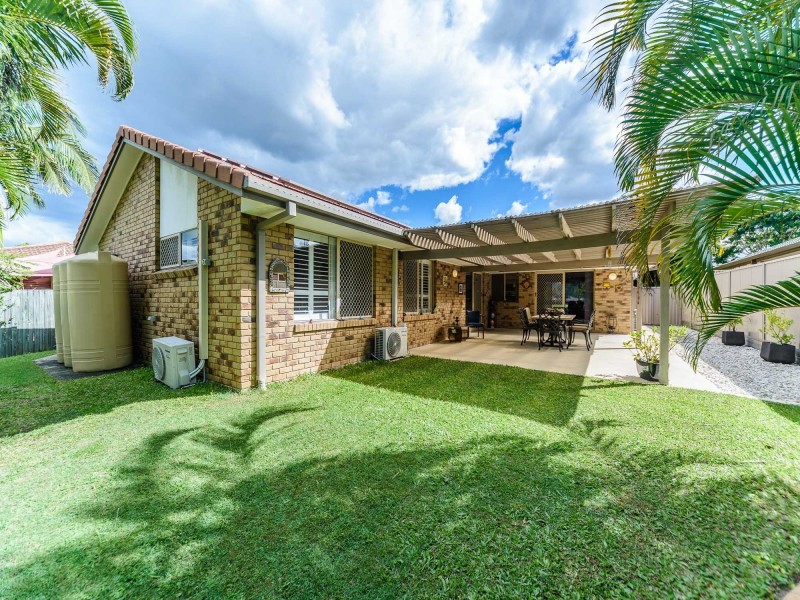 Parkwood QLD 4214