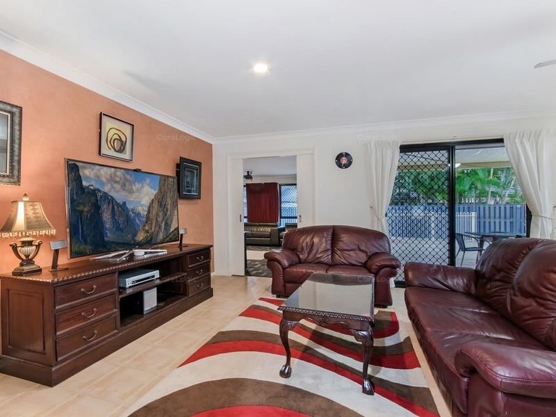 19 Taroona Circuit, Oxenford QLD 4210