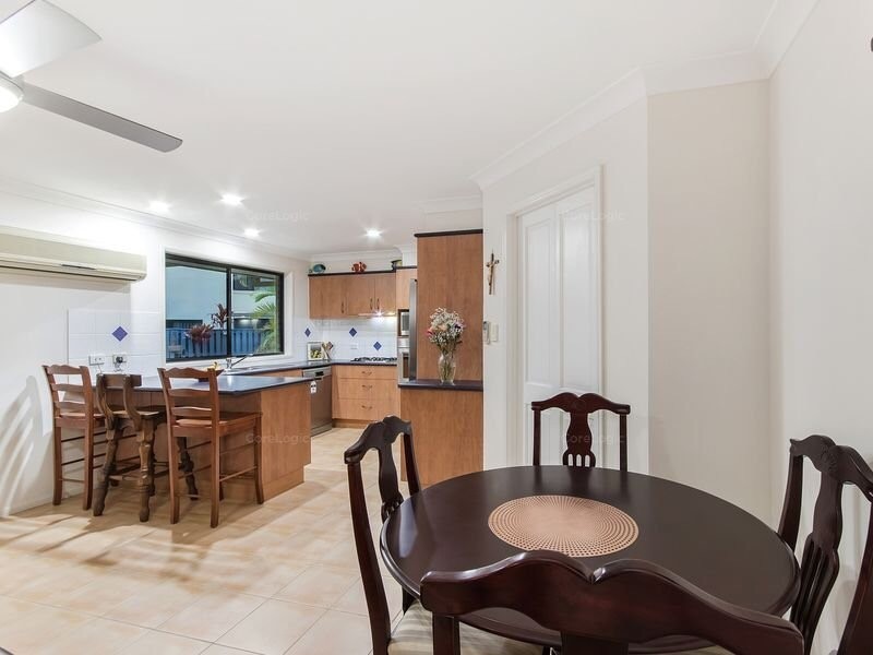 19 Taroona Circuit, Oxenford QLD 4210