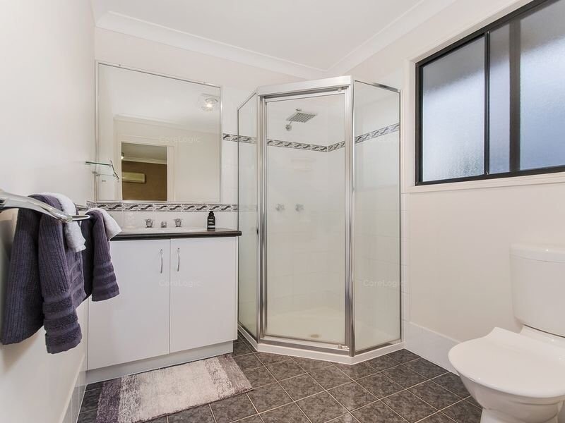 19 Taroona Circuit, Oxenford QLD 4210