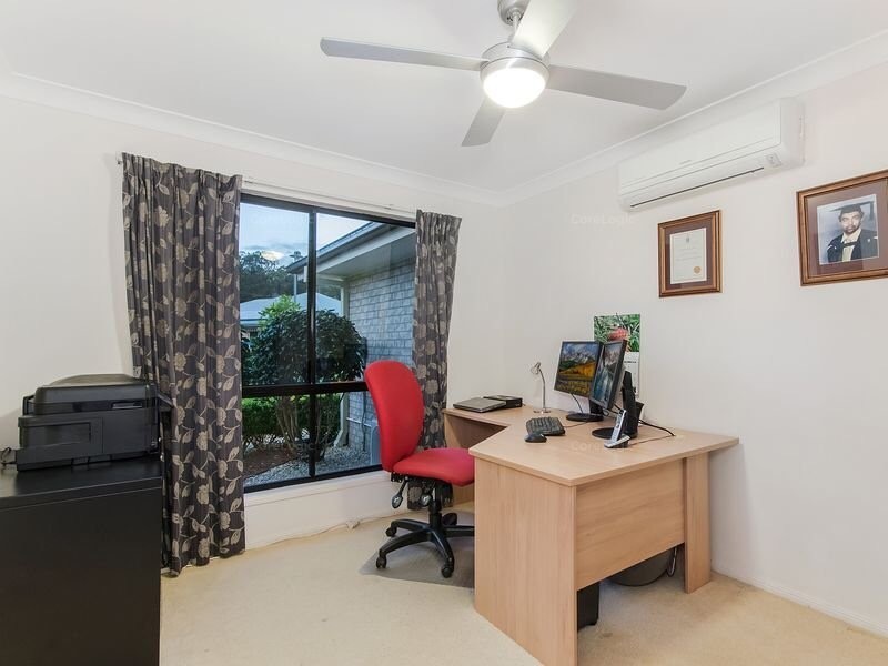19 Taroona Circuit, Oxenford QLD 4210