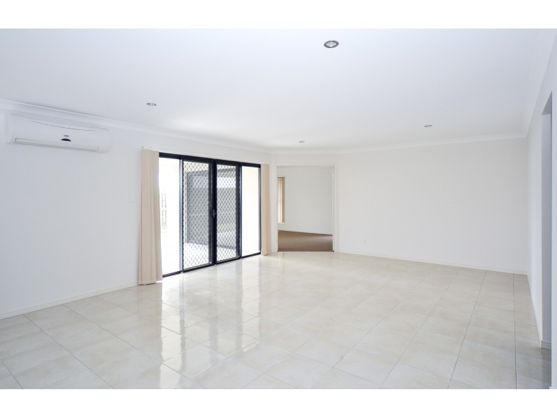 10 Nimbus Court, Coomera QLD 4209