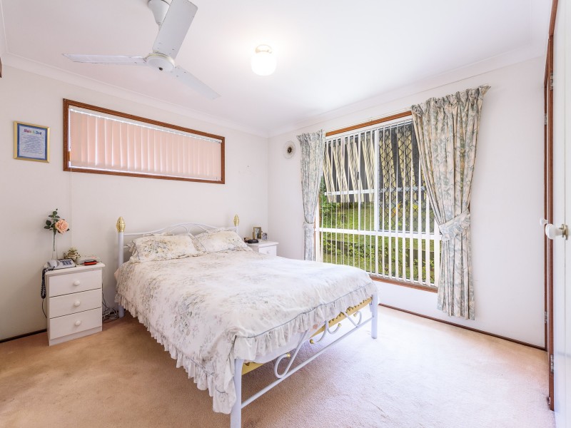 13 Footscray Court, Arundel QLD 4214
