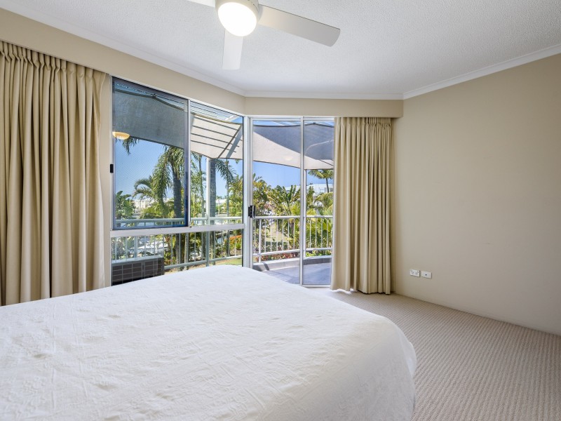 10/75 Morala Avenue, Runaway Bay QLD 4216