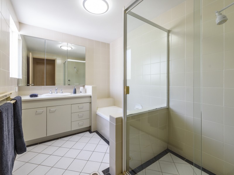 10/75 Morala Avenue, Runaway Bay QLD 4216