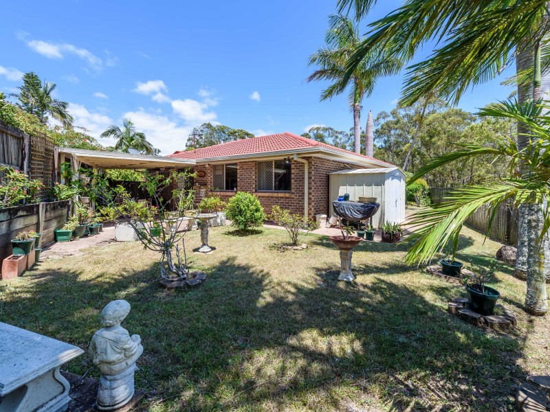 2/33 Nina Parade, Arundel QLD 4214