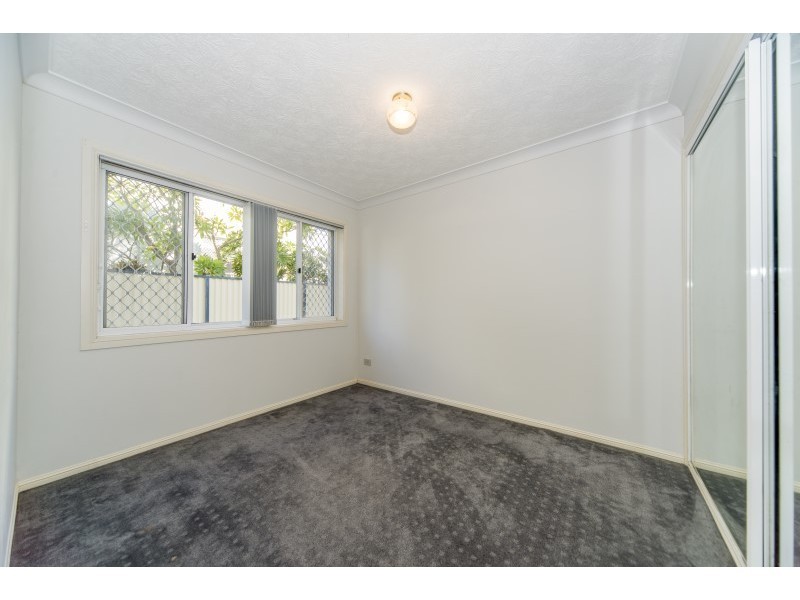 1/8 Madang Crescent, Runaway Bay QLD 4216