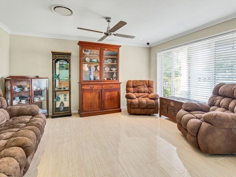 110 Compass Drive, Biggera Waters QLD 4216