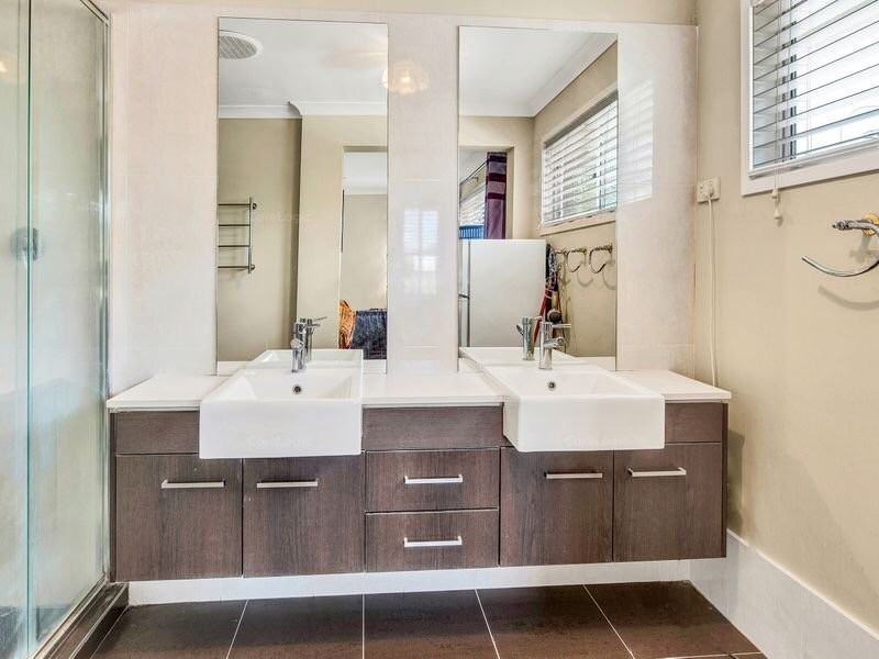 110 Compass Drive, Biggera Waters QLD 4216