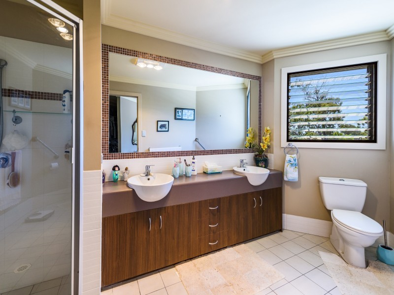 1/51 Ashbourne Terrace, Biggera Waters QLD 4216