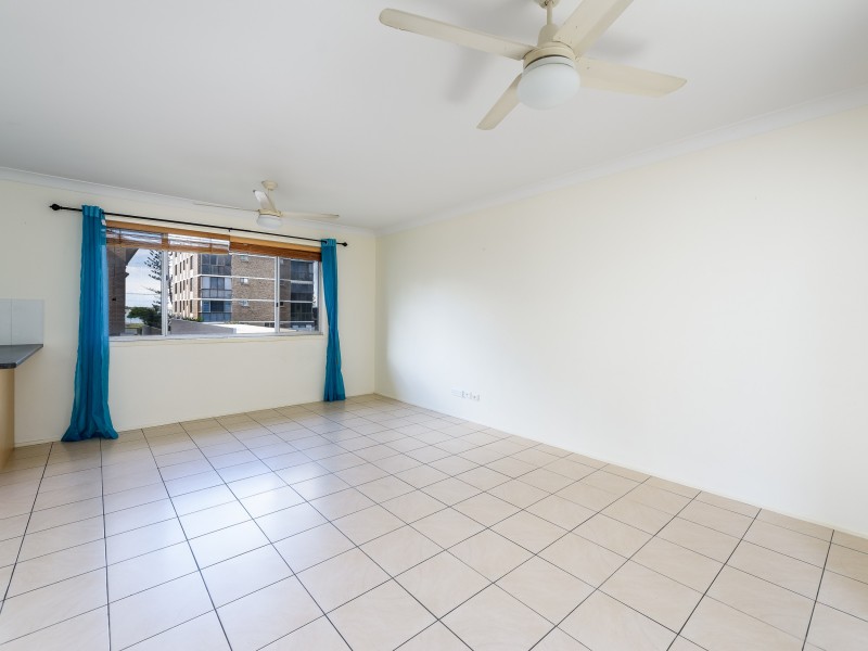 3/6 Vernia Place, Biggera Waters QLD 4216