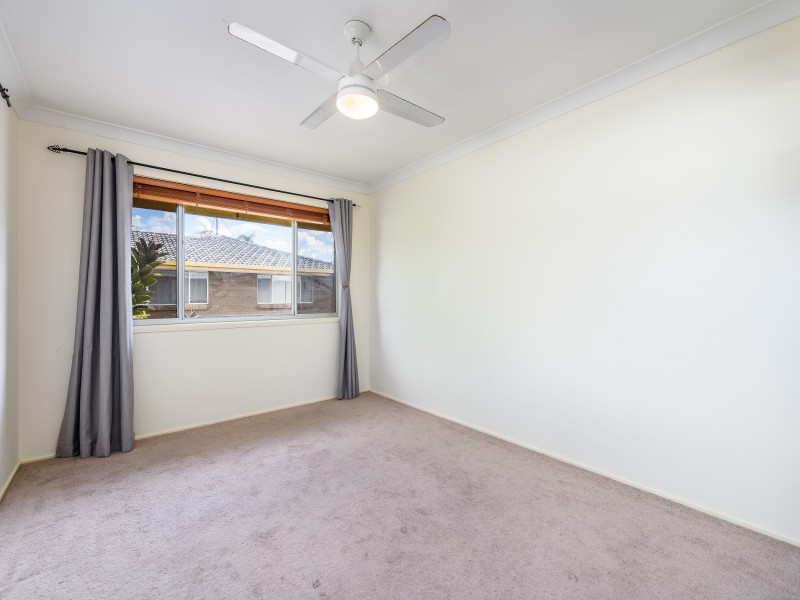 3/6 Vernia Place, Biggera Waters QLD 4216