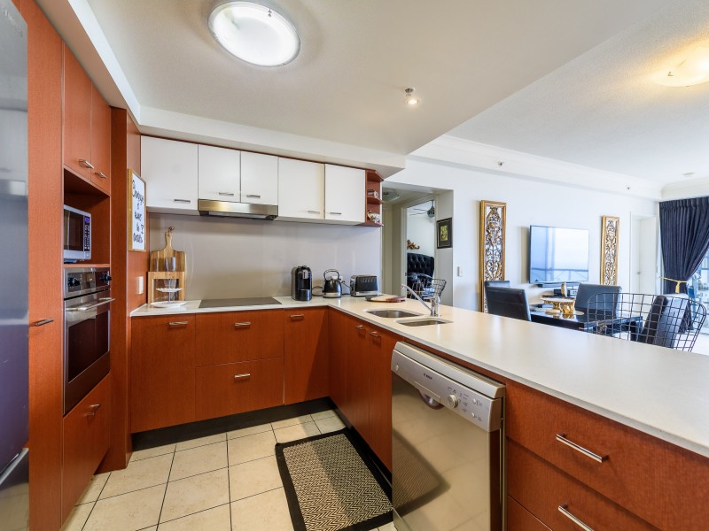 1143/23 Ferny Avenue, Surfers Paradise QLD 4217