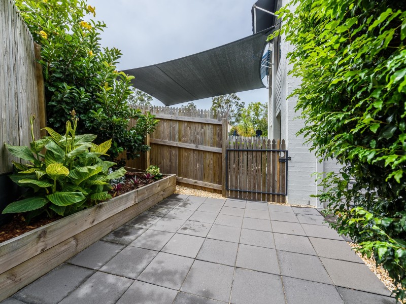 142/641 Pine Ridge Road, Biggera Waters QLD 4216
