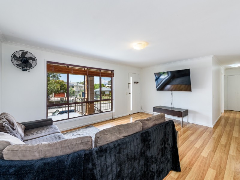 66 Hollywell Road, Biggera Waters QLD 4216