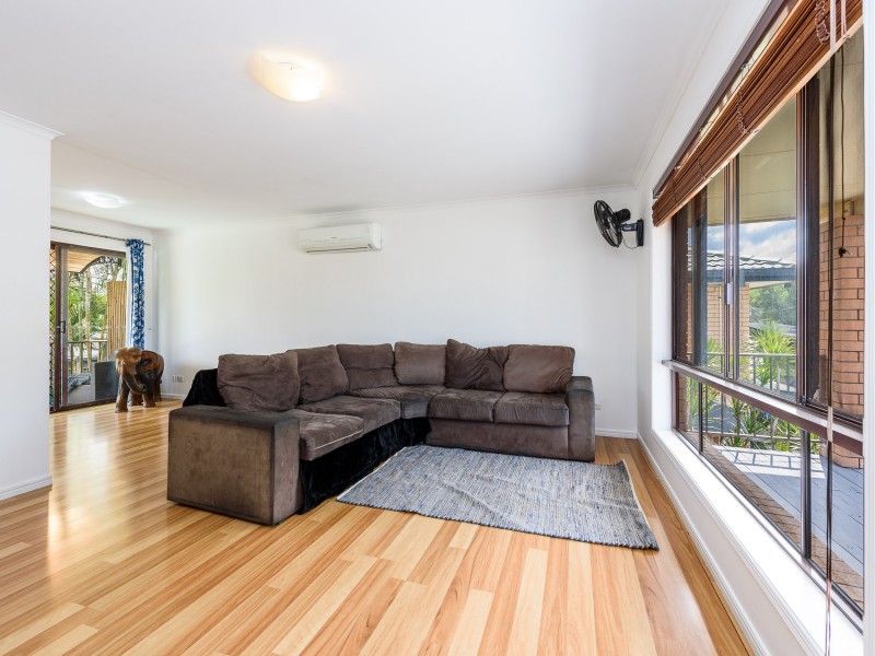 66 Hollywell Road, Biggera Waters QLD 4216