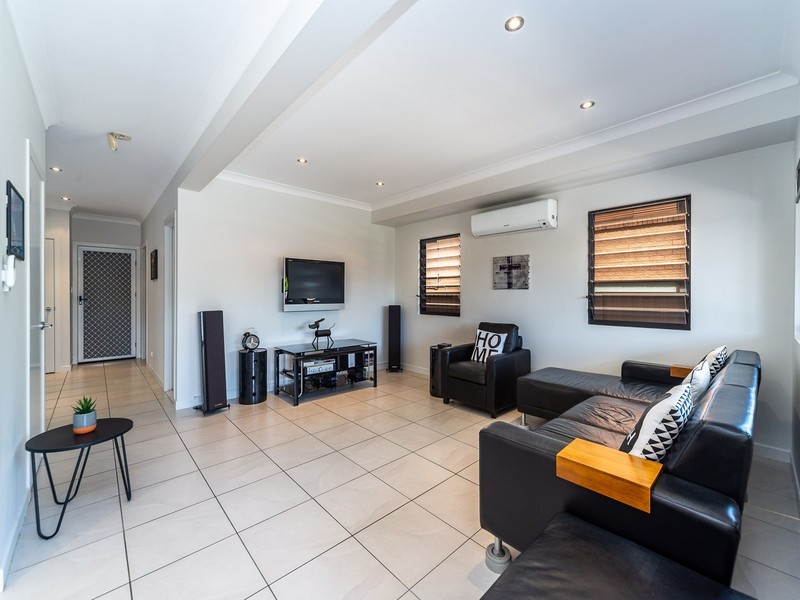 1/40 Bayview Street, Runaway Bay QLD 4216