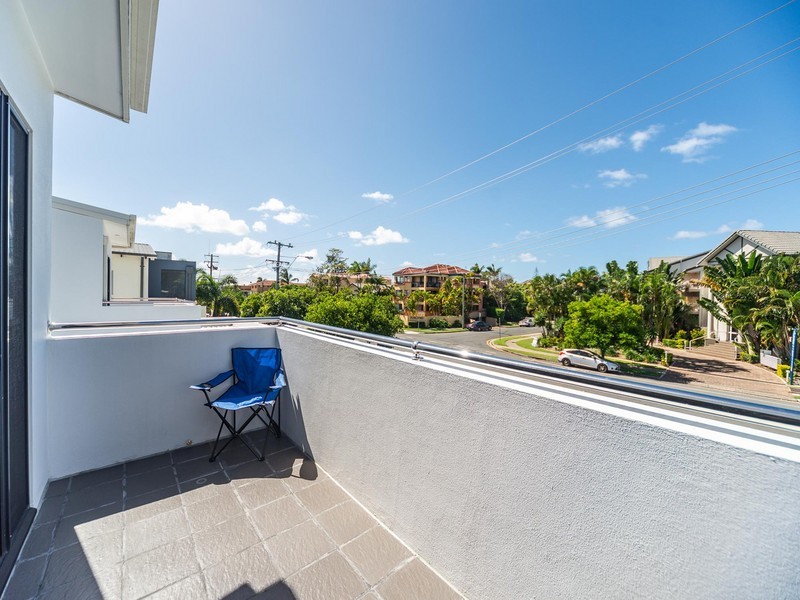 1/40 Bayview Street, Runaway Bay QLD 4216