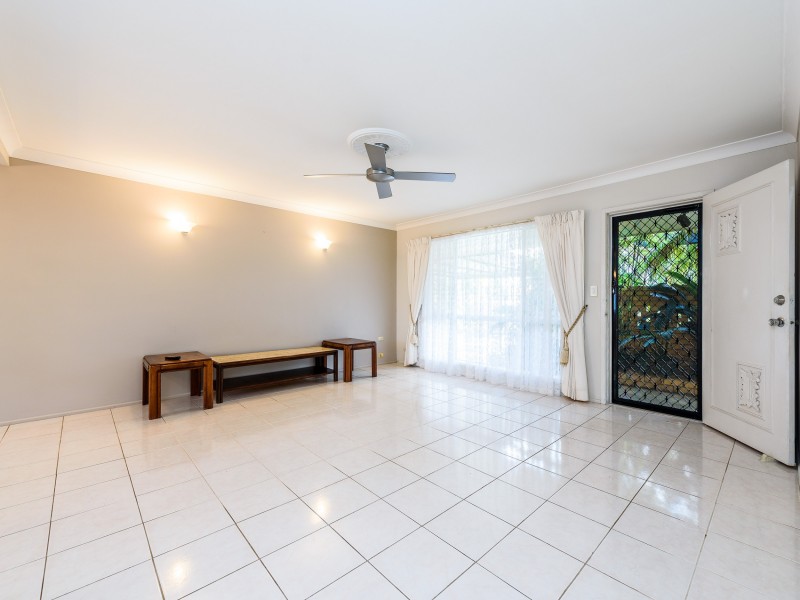 201 Bayview Street, Runaway Bay QLD 4216