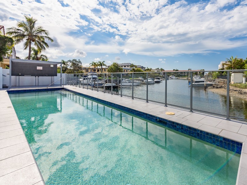 106/33-37 Madang Crescent, Runaway Bay QLD 4216