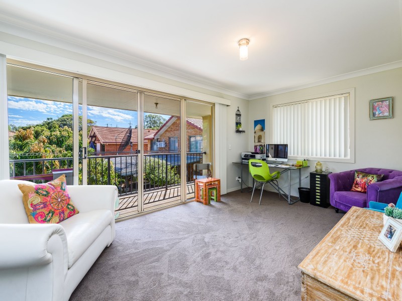 2/27 Harley Street, Labrador QLD 4215