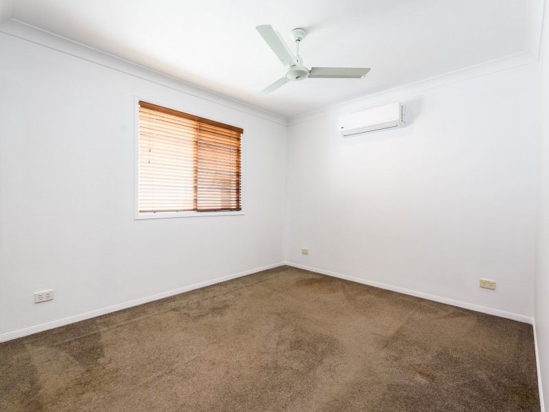 1/44 Bayview Street, Runaway Bay QLD 4216