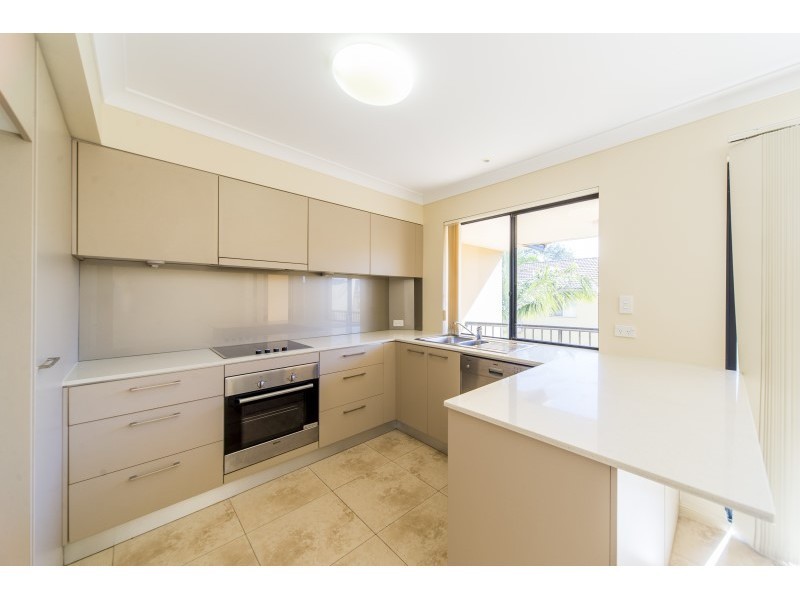 6/44 Brighton Street, Biggera Waters QLD 4216