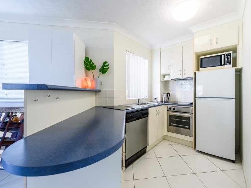 32/484-488 Marine Parade, Biggera Waters QLD 4216